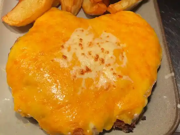 traditional-parmo.webp